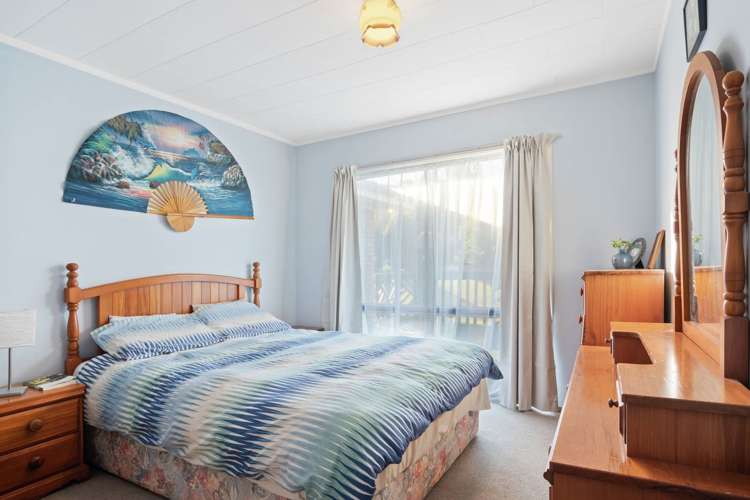 15 Sispara Place Beach Haven_8