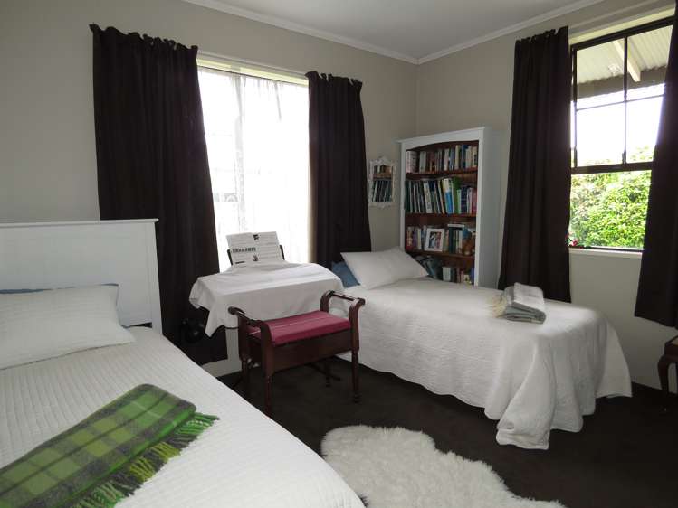 83 Dick Street Reefton_10