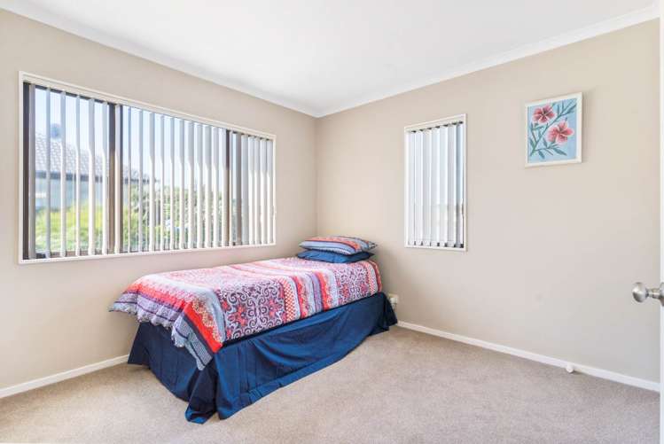 37 Saralee Drive Manurewa_17