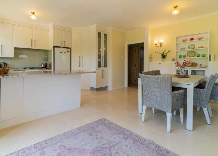 87 Arataki Road Havelock North_12