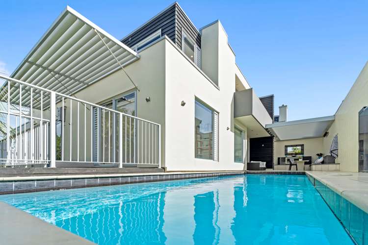 33a Churchill Road Murrays Bay_40