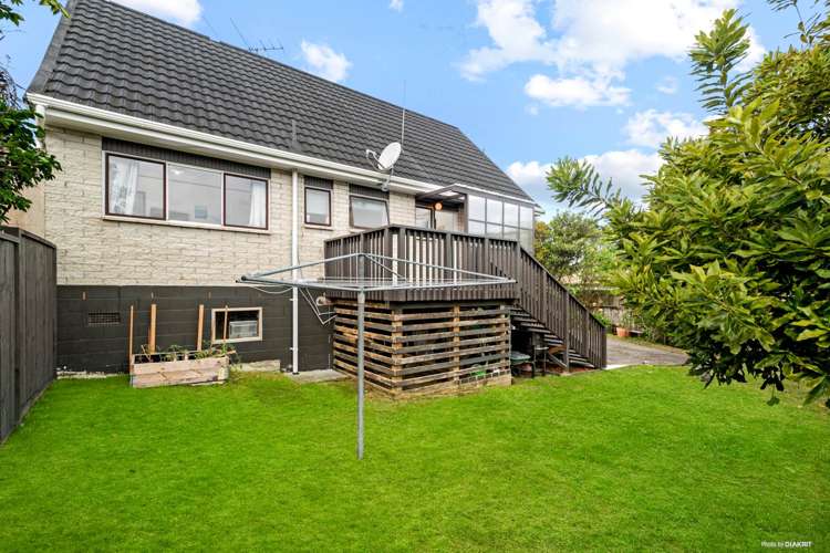 1/14 Tallington Crescent Torbay_16