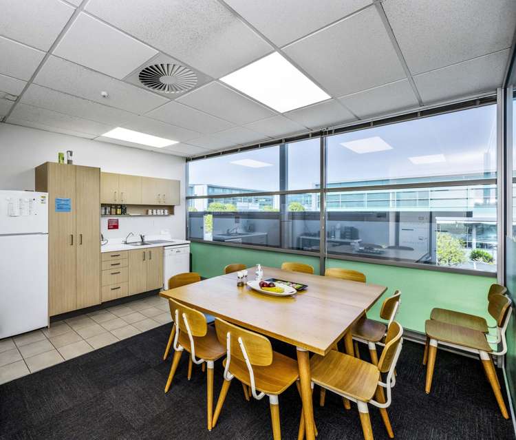 A2/14-22 Triton Drive Albany_9