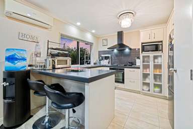 33 Sarteano Drive_4