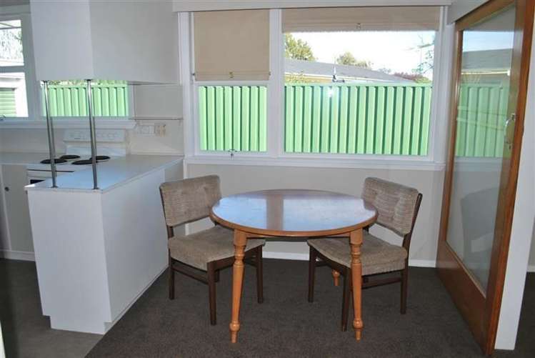 2/113 Maxwell Road Blenheim Central_5