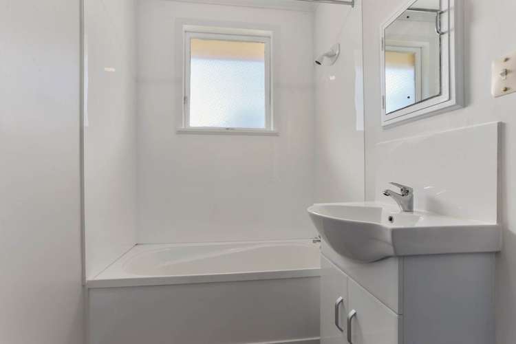 3/458 West Coast Road Glen Eden_6