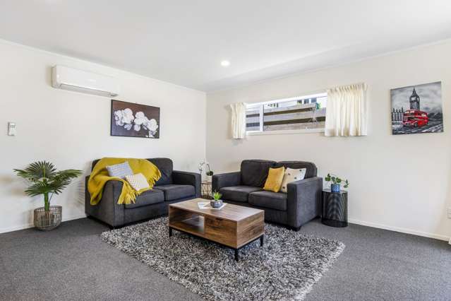 3b Russell Place Brookfield_1