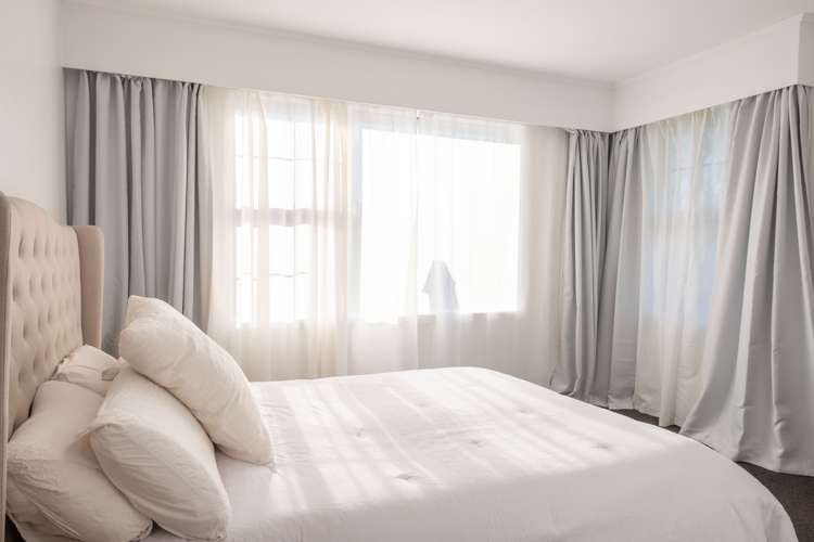 19 Keats Crescent Stoke_8