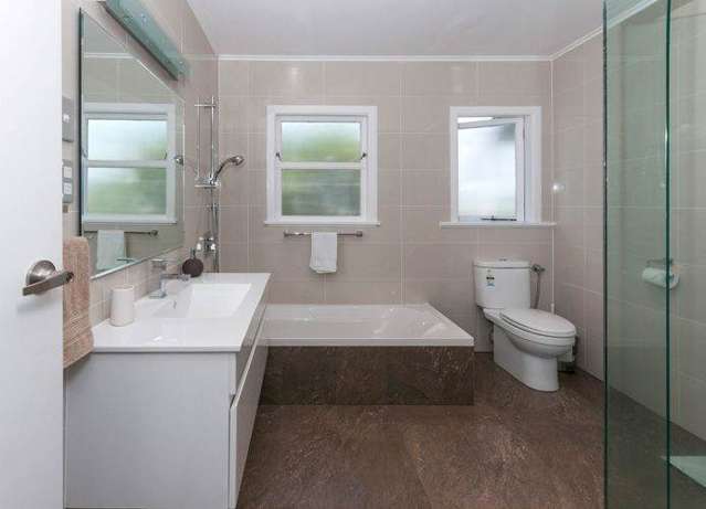 59 La Trobe Street Pakuranga_3