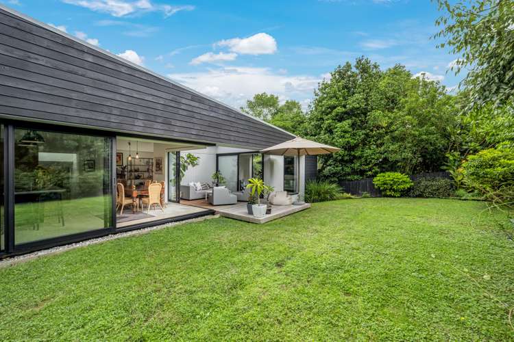 74b Beach Road Mellons Bay_16