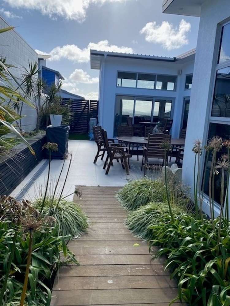 5 Linacre Way Tawa_24