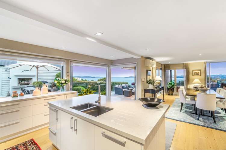 2 Puriri Place Sandspit_6