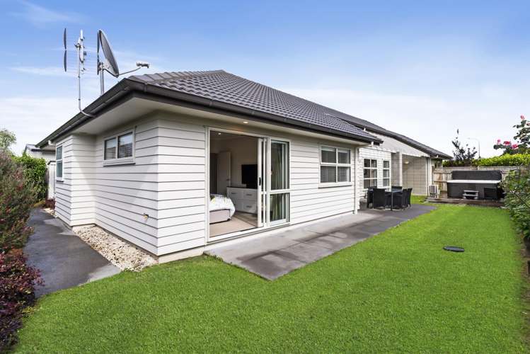 7 Andalusian Way Karaka_27