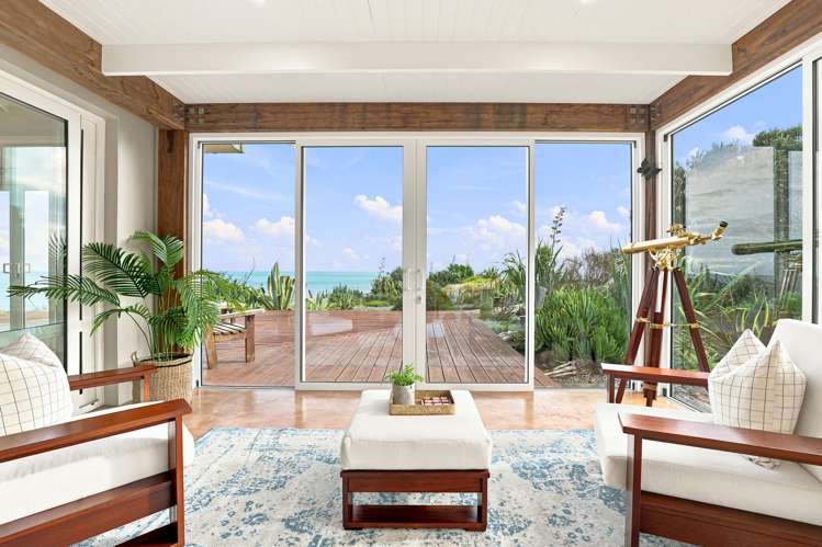 37 Longbeach Drive Castlecliff_16