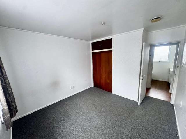 52 Roick Parade Glen Eden_3