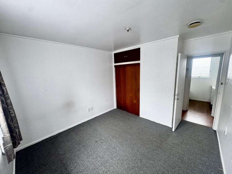 52 Roick Parade Glen Eden_3