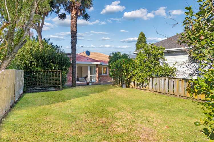 21 Taikata Road Te Atatu Peninsula_12