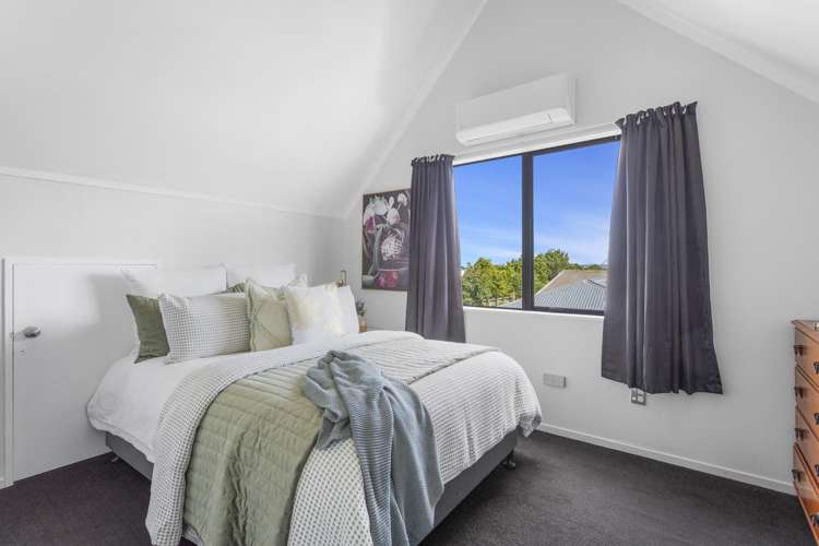 2/24 Leven Lane Totara Heights_8