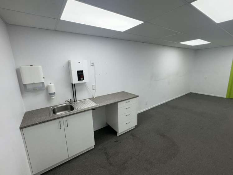 2/213 Blenheim Road Riccarton_5