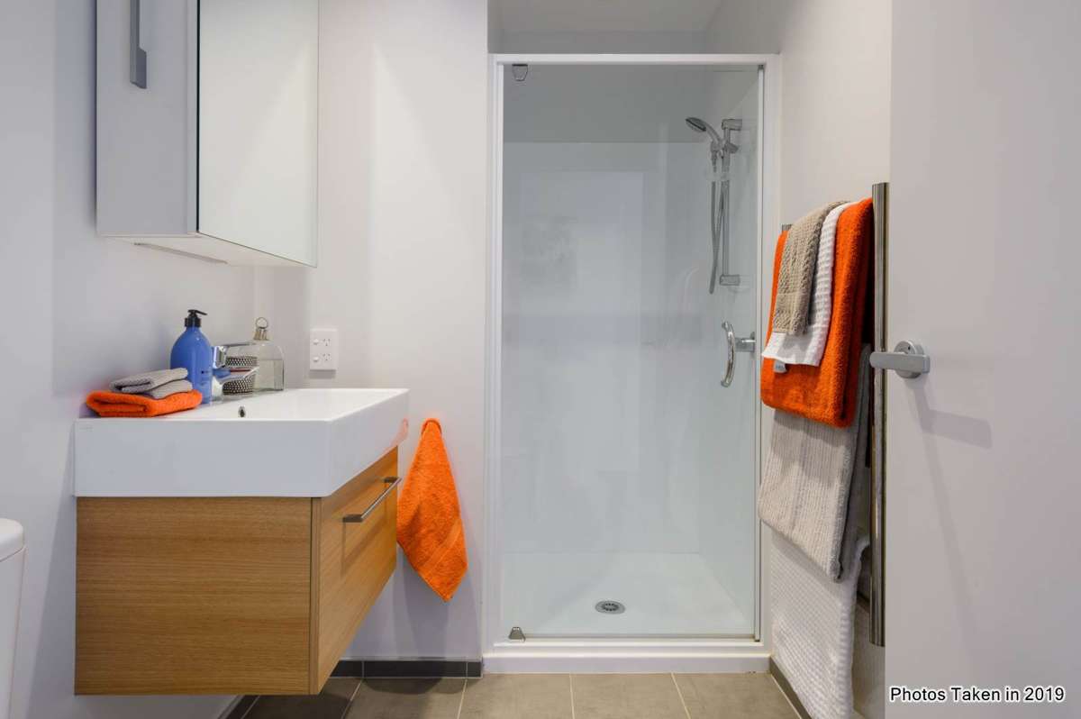 402/4 Bluegrey Avenue_2