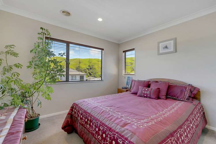 3 Didsbury Grove Churton Park_14