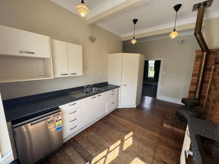  27 Tawa Terrace Tawa_2