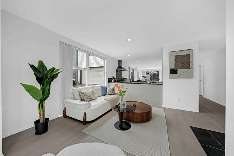 4 Phar Lap Crescent Takanini_4