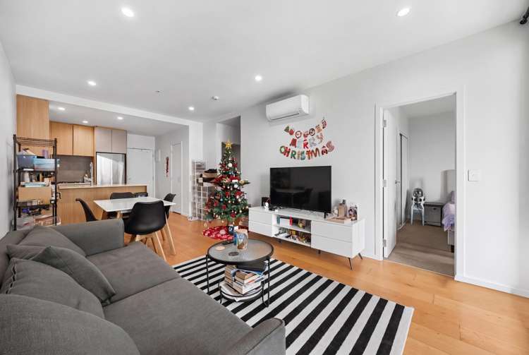 109&B11/9 Madeira Lane Grafton_6