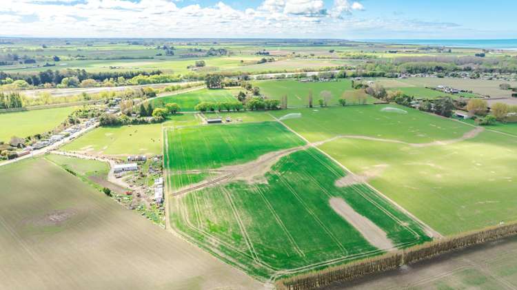 8 Barretts Road Seadown_6