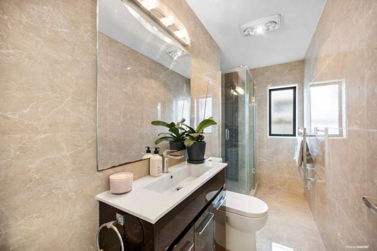 42 Pate Crescent Favona_15