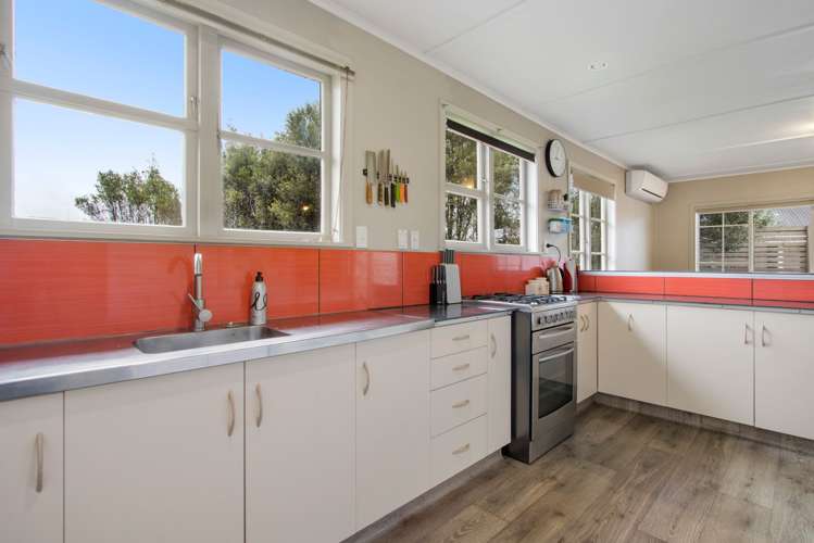 15 Clive Road Katikati_3