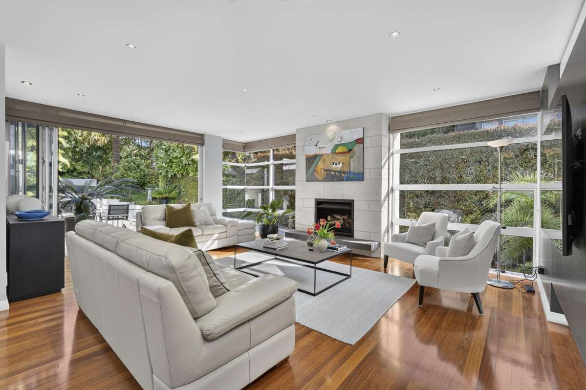 51 Fern Glen Road South_5