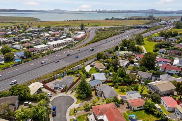 11 Milich Terrace Te Atatu South_3