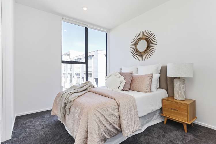 86 Fisher-Point Drive Auckland Central_12