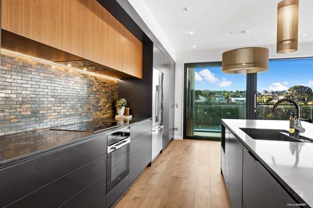 112/4 Bute Road Browns Bay_2