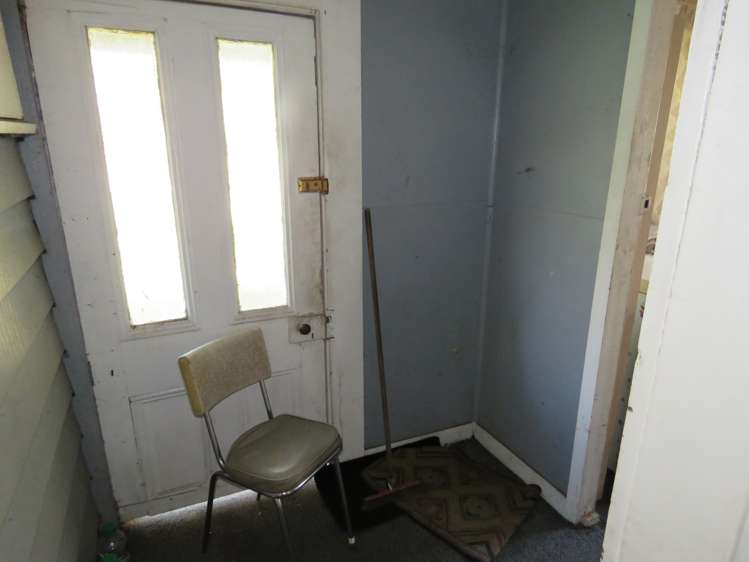 73 Shiel Street Reefton_20