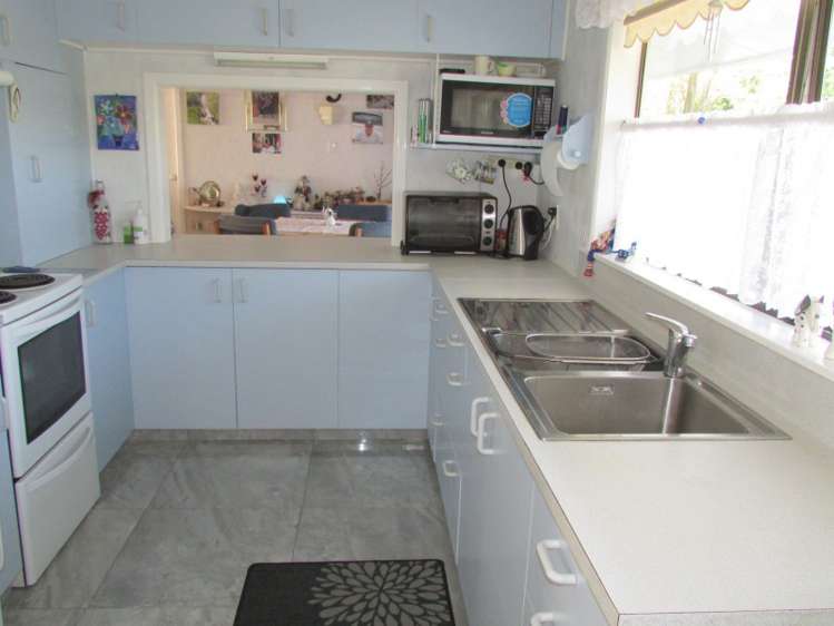 202 Tony Avenue Thames_10