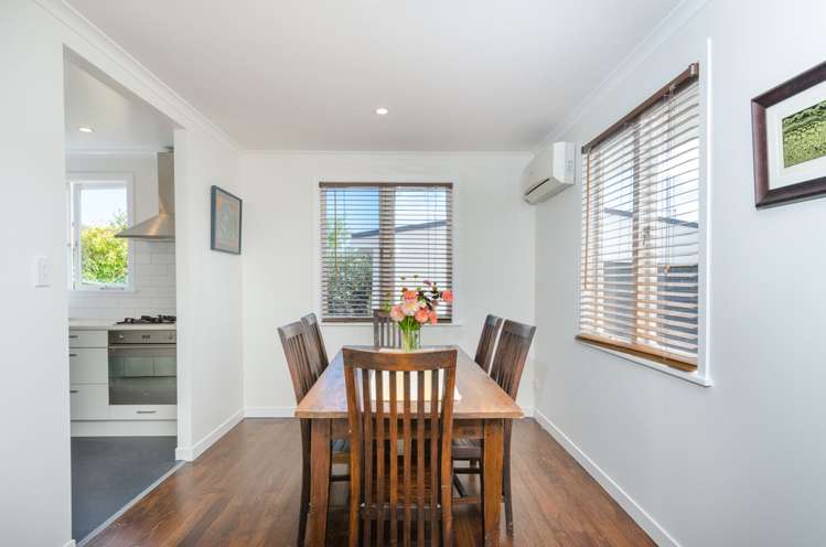 20 Tamariki Avenue Kelston_4