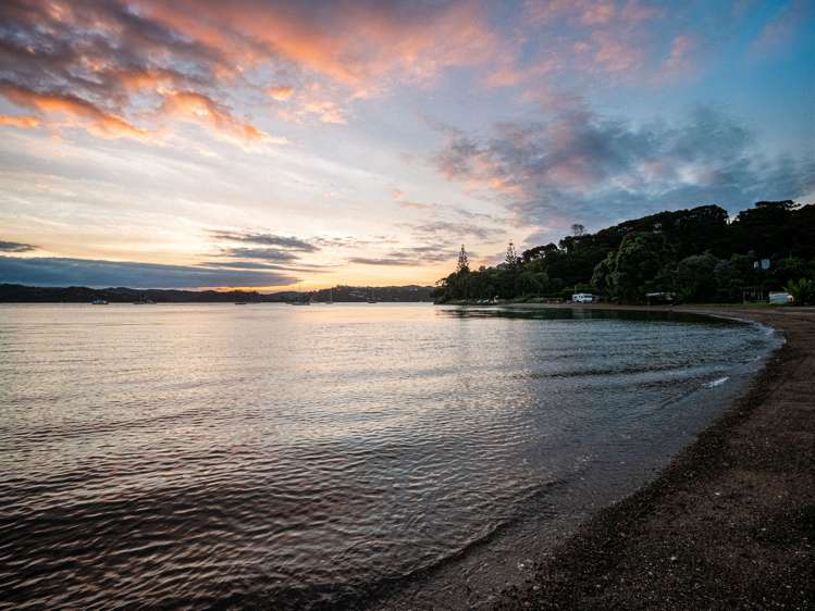 6 Paine Brown Way Russell_18