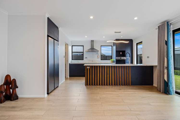 27 Kaitorete Drive_2