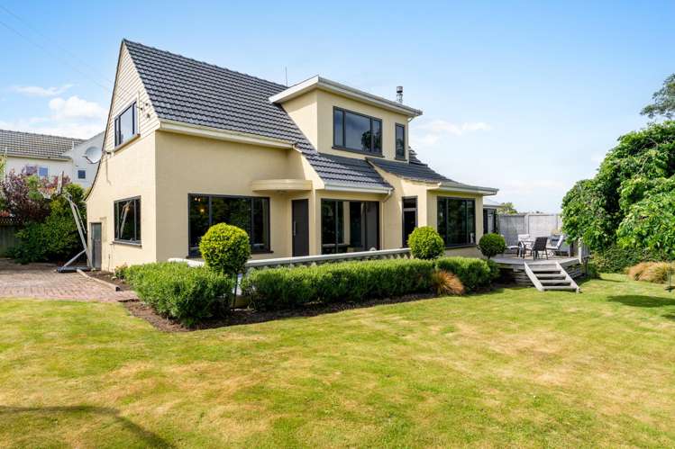 13 Aytoun Street Shiel Hill_16