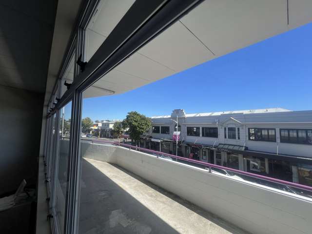 Level 1/146 Great South Road Papakura_3