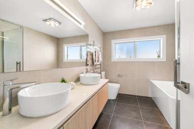 329A Bucklands Beach Road_2