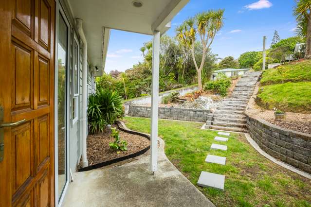 15 Tainui Terrace Tawa_3