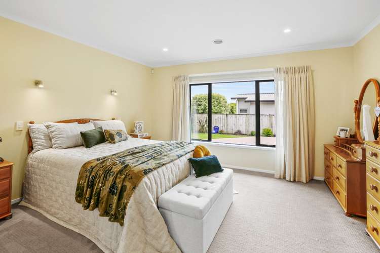 34 Redwood Crescent Hurdon_13