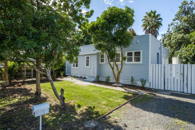 20 Miro Street Elgin_16