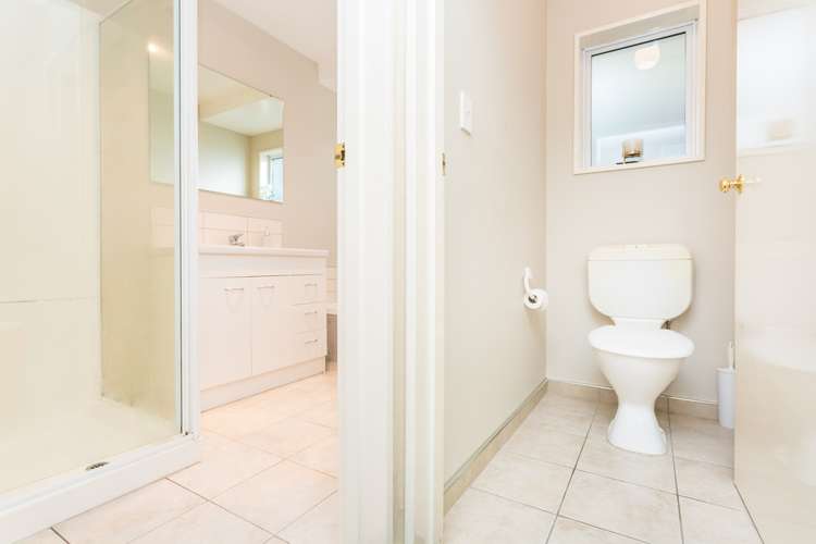 2/10 Jarrow Place Halswell_16