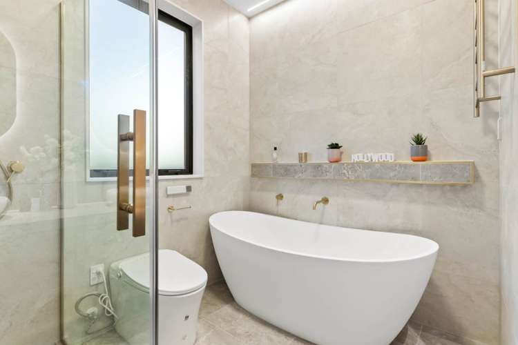 437A East Coast Road Mairangi Bay_13