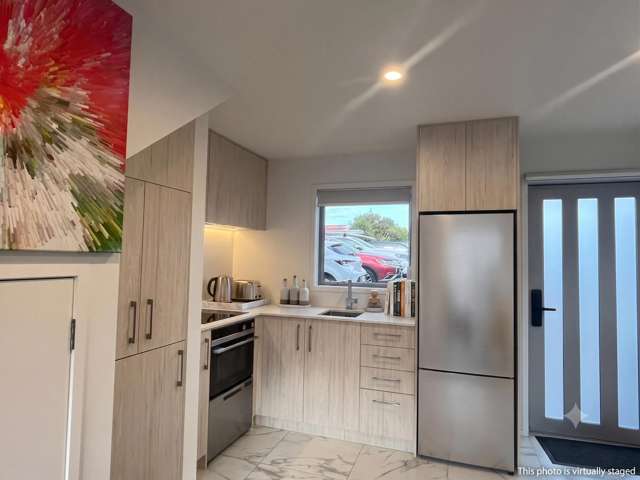 7/42 Kaikoura Street Henderson_3