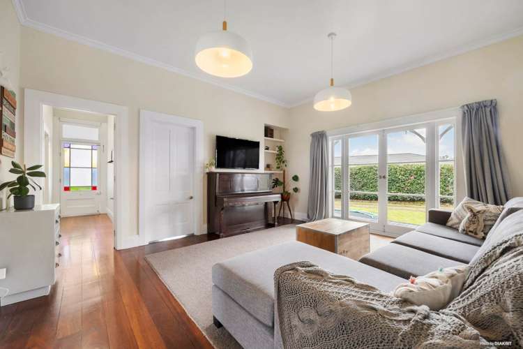 178 Queen Street Waiuku_10